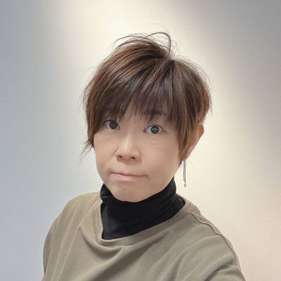 山岡 祐子